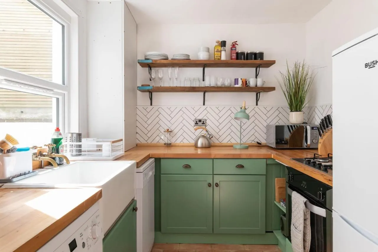 Modern Stylish Apartment Near City Centre Hove Regno Unito